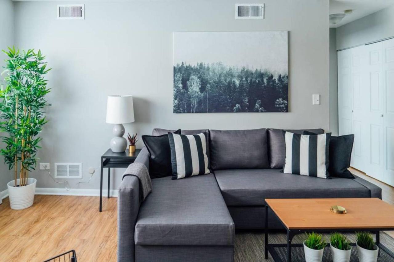 1Br Stylish Apartment, Perfect For Getaway - Oakdale 201 Чикаго Экстерьер фото
